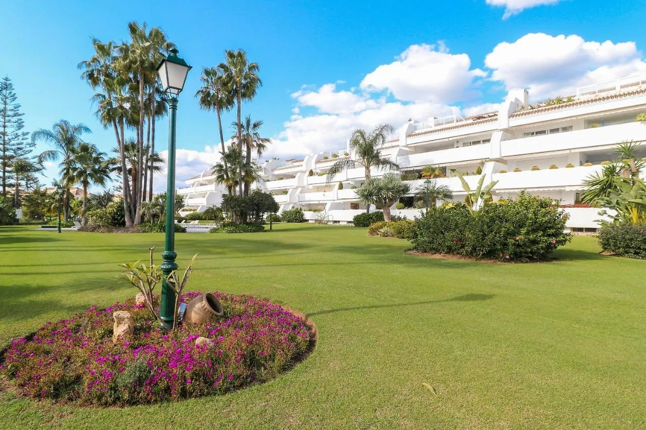 Bahia Real Marbella Apartment