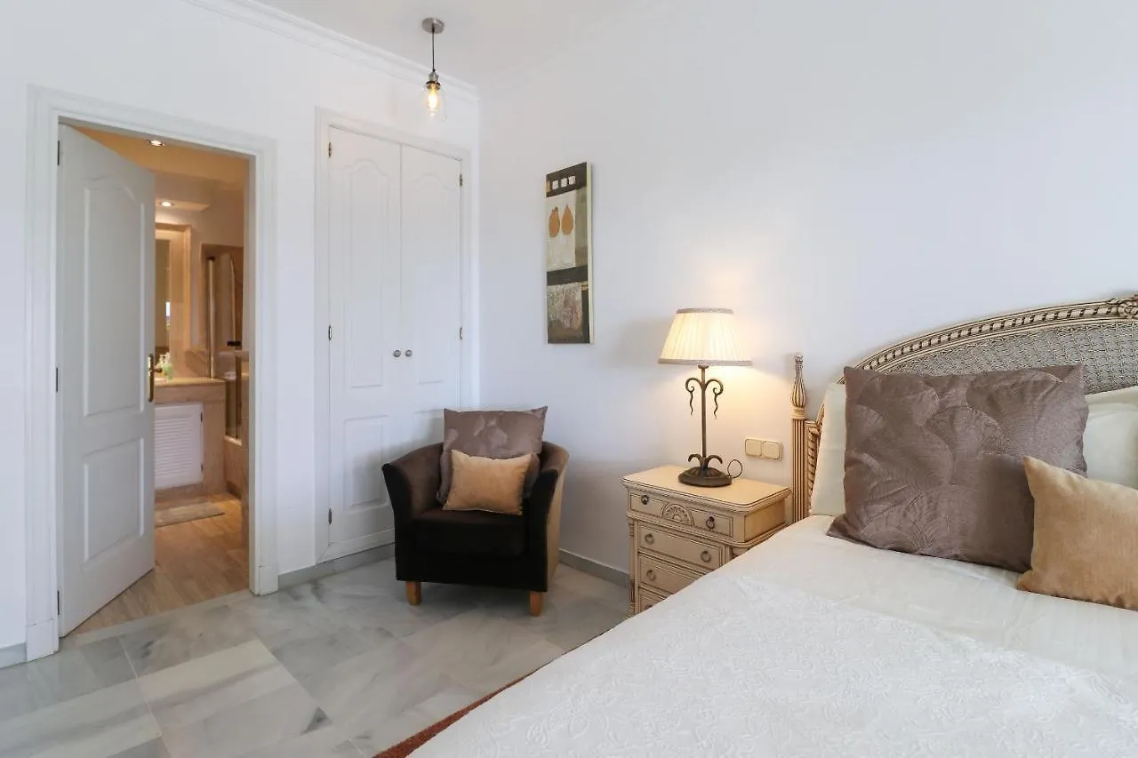 Bahia Real Marbella Apartment 0*,  Spain